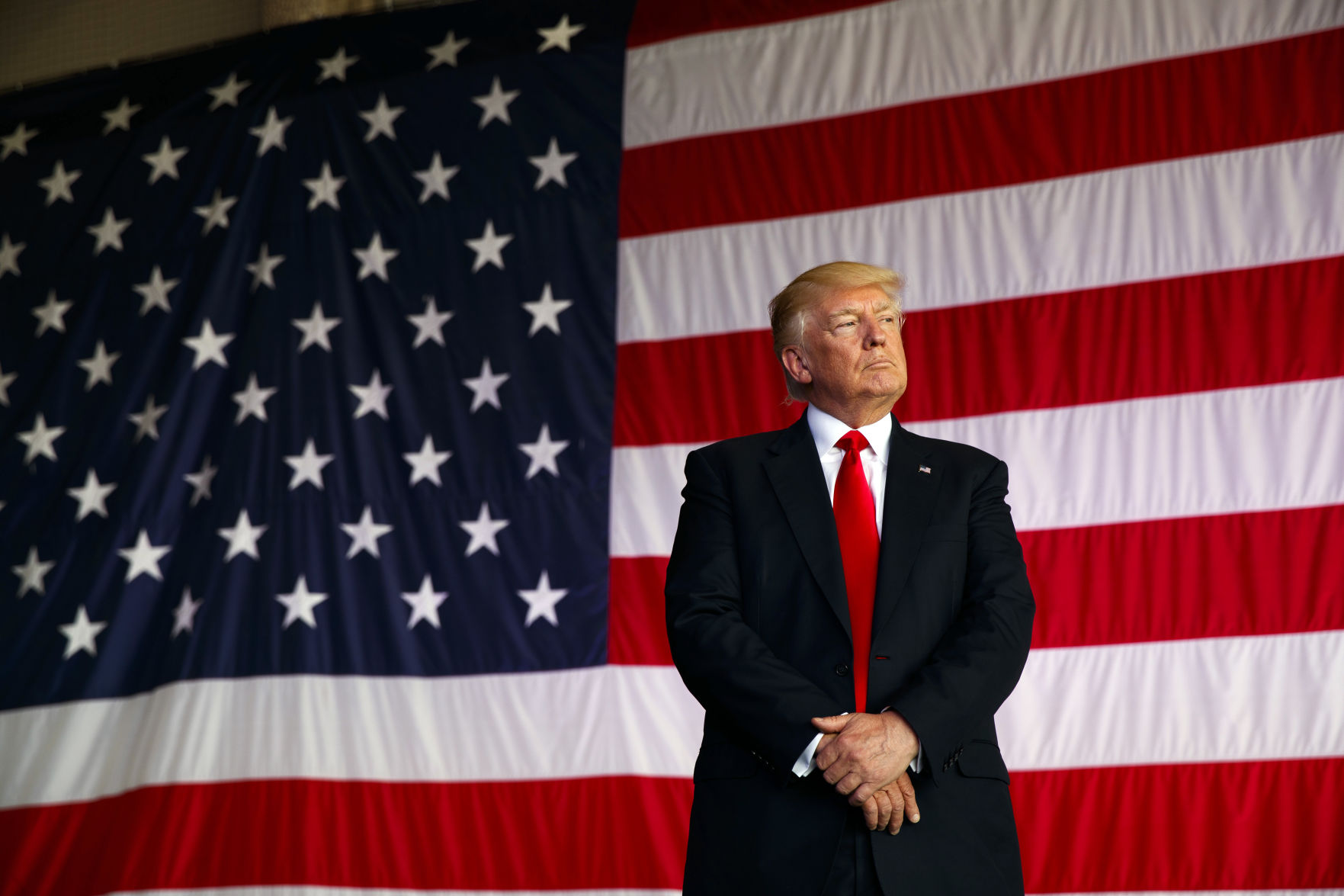 DONALD TRUMP